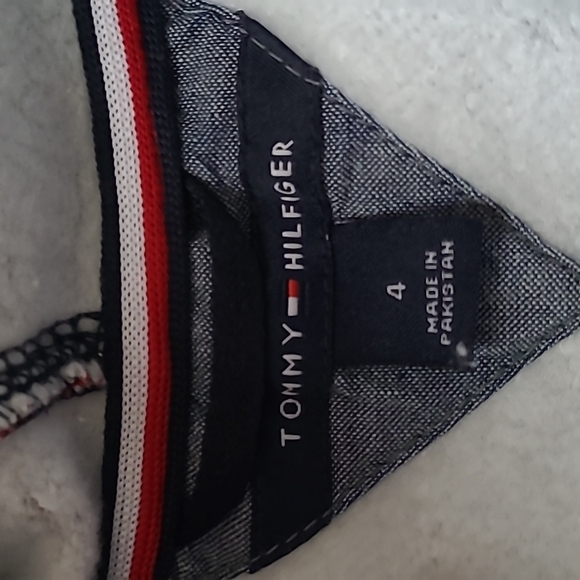 TOMMY HILFIGER CAMO HOODIE - Picture 8 of 9